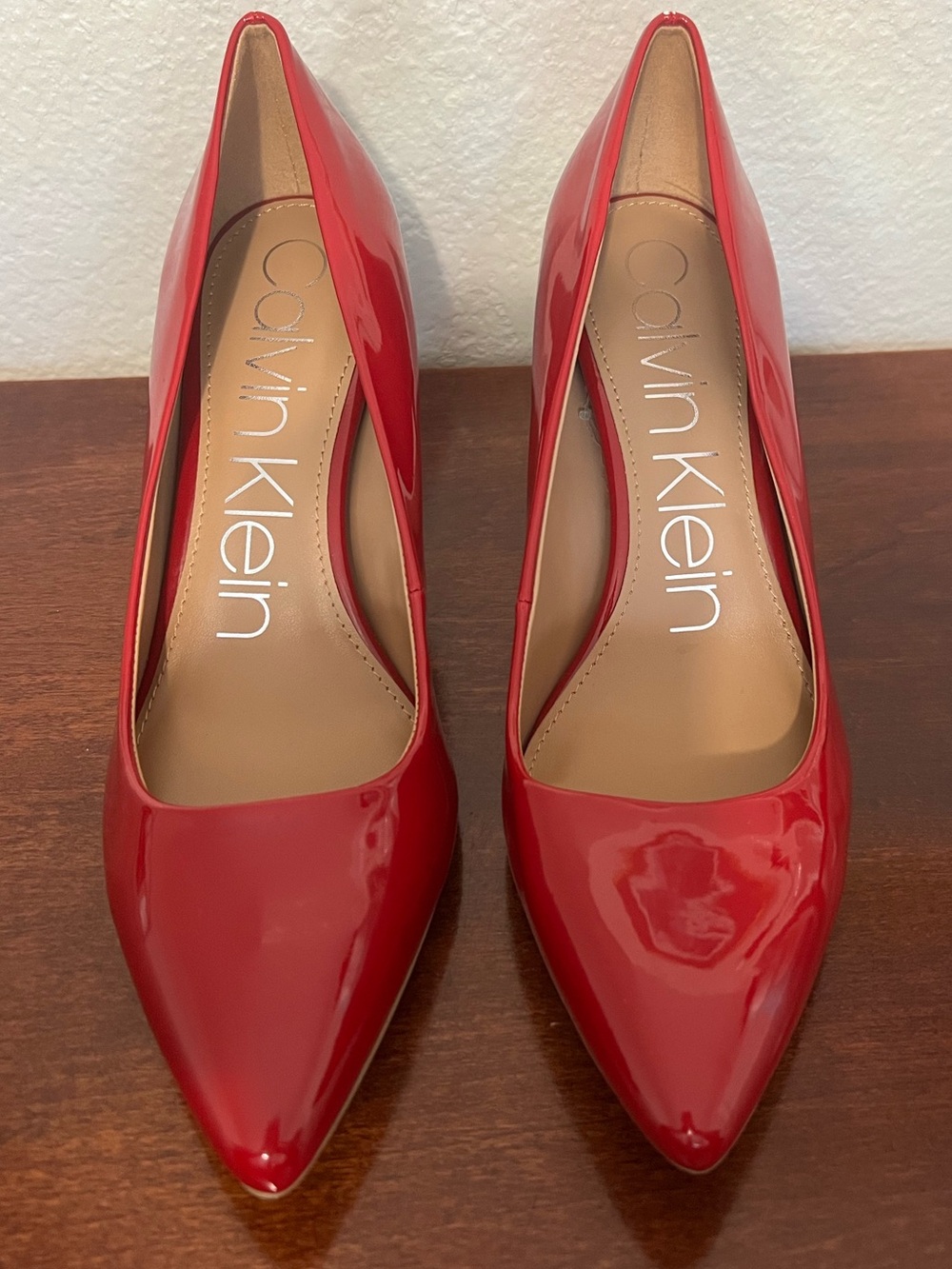 Calvin Klein Red Patent Leather Pointed Toe Pumps Heels Size 9.5